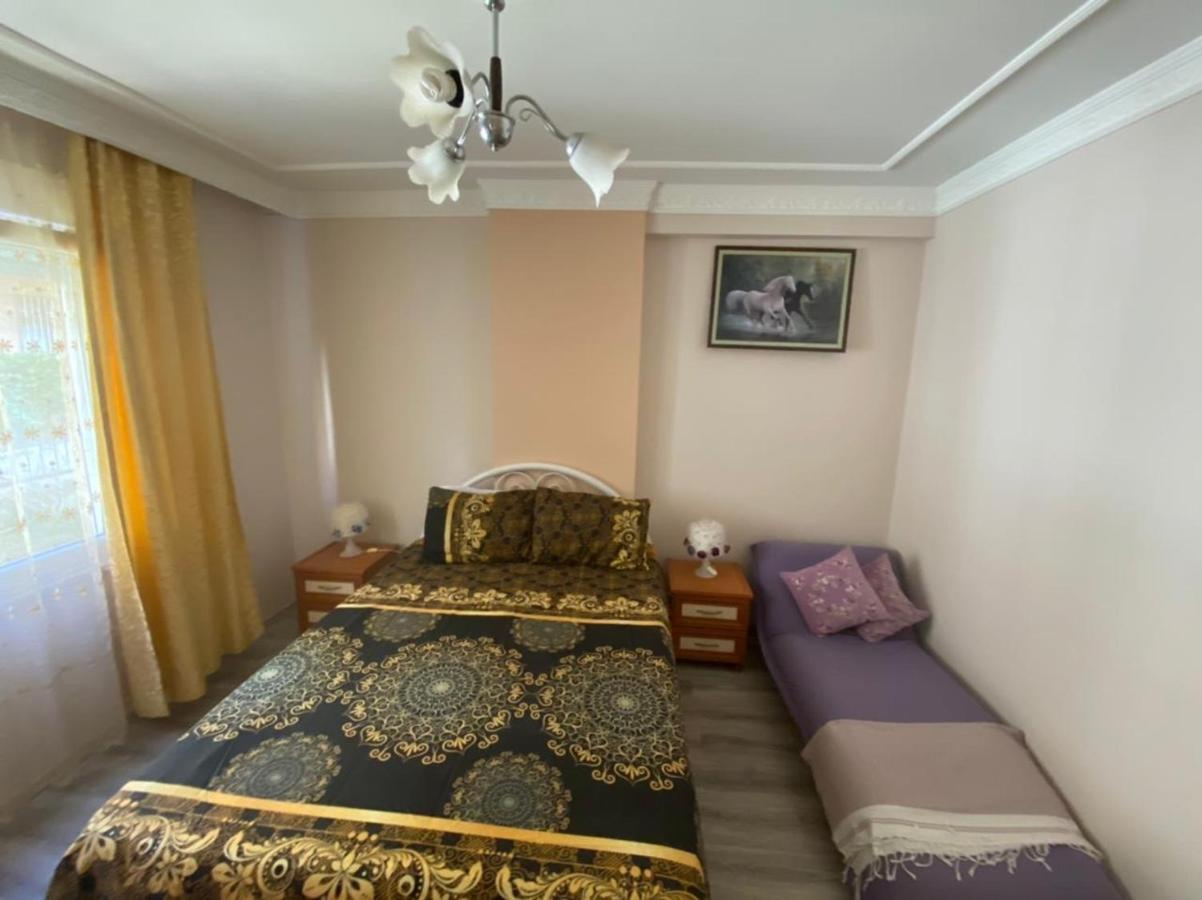 Emniyet Sokak Daire